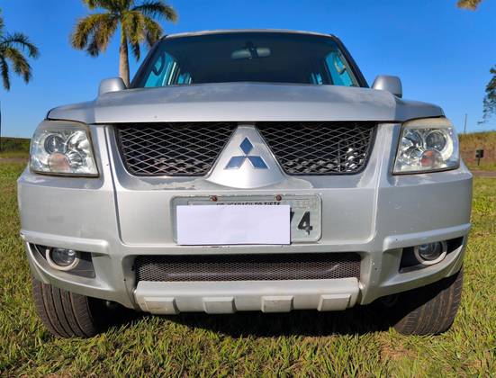 MITSUBISHI PAJERO 2.5 HD 4X4 8V TURBO INTERCOOLER DIESEL 4P MANUAL